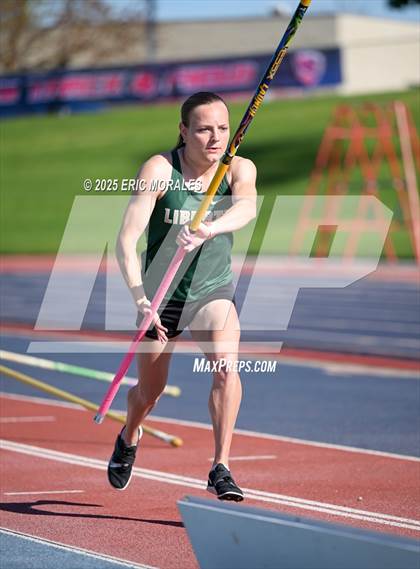 Thumbnail 3 in West Coast Relays (Field Events) photogallery.