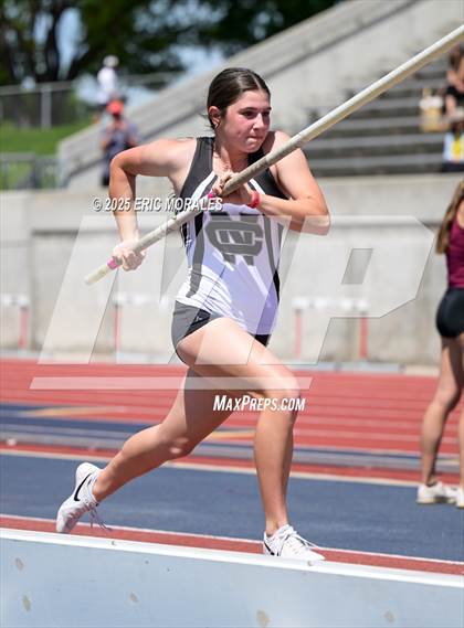 Thumbnail 3 in West Coast Relays (Field Events) photogallery.