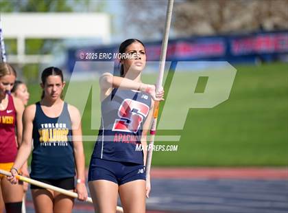 Thumbnail 2 in West Coast Relays (Field Events) photogallery.