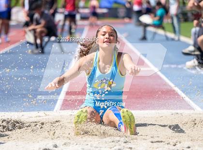 Thumbnail 2 in West Coast Relays (Field Events) photogallery.