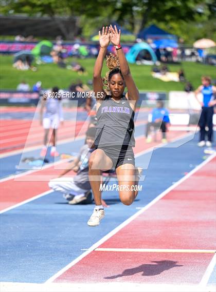 Thumbnail 1 in West Coast Relays (Field Events) photogallery.