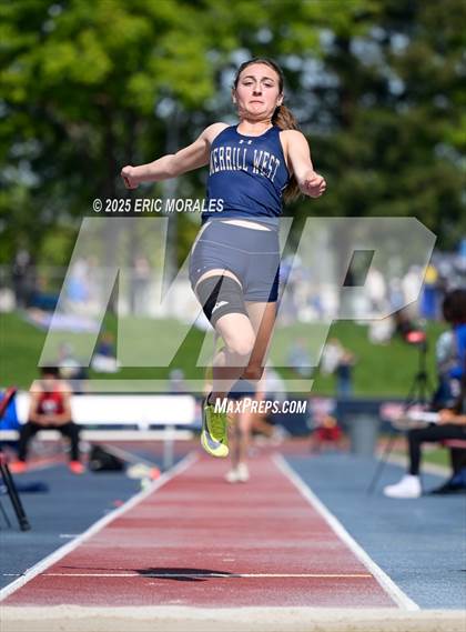 Thumbnail 1 in West Coast Relays (Field Events) photogallery.
