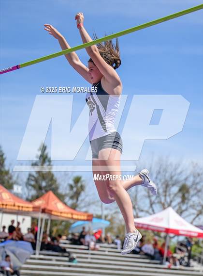 Thumbnail 1 in West Coast Relays (Field Events) photogallery.