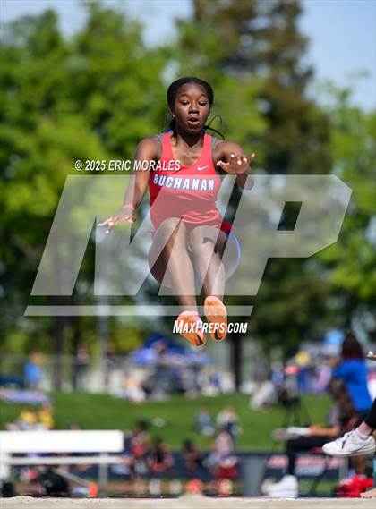 Thumbnail 1 in West Coast Relays (Field Events) photogallery.