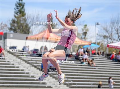 Thumbnail 1 in West Coast Relays (Field Events) photogallery.