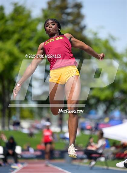 Thumbnail 3 in West Coast Relays (Field Events) photogallery.
