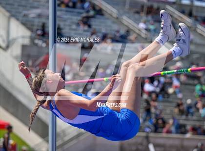 Thumbnail 3 in West Coast Relays (Field Events) photogallery.
