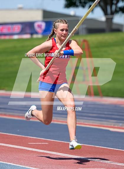 Thumbnail 2 in West Coast Relays (Field Events) photogallery.