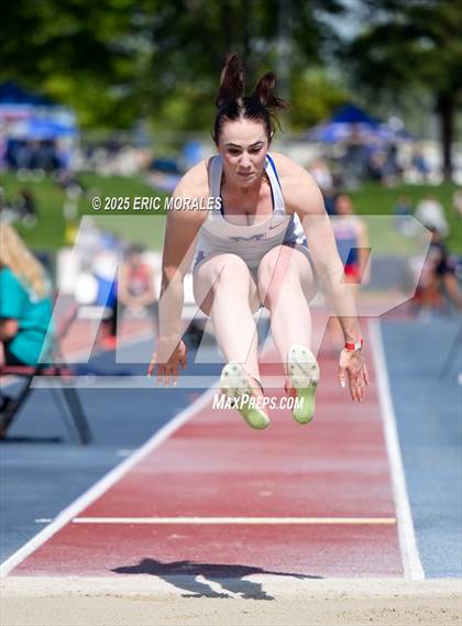 Thumbnail 3 in West Coast Relays (Field Events) photogallery.