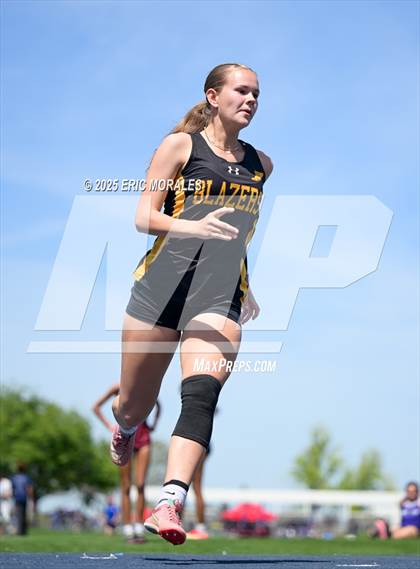 Thumbnail 2 in West Coast Relays (Field Events) photogallery.