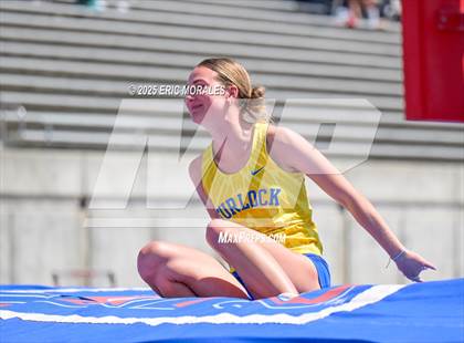 Thumbnail 1 in West Coast Relays (Field Events) photogallery.