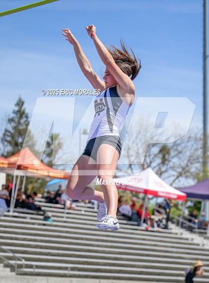 Thumbnail 2 in West Coast Relays (Field Events) photogallery.