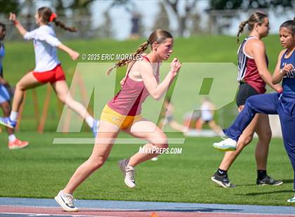 Thumbnail 2 in West Coast Relays (Field Events) photogallery.