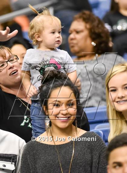 Thumbnail 1 in Cuero vs Sinton (UIL 4A D2 Quarterfinal) photogallery.