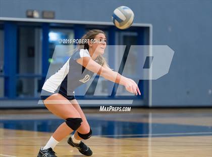 Thumbnail 3 in JV: River Valley @ Vista del Lago photogallery.