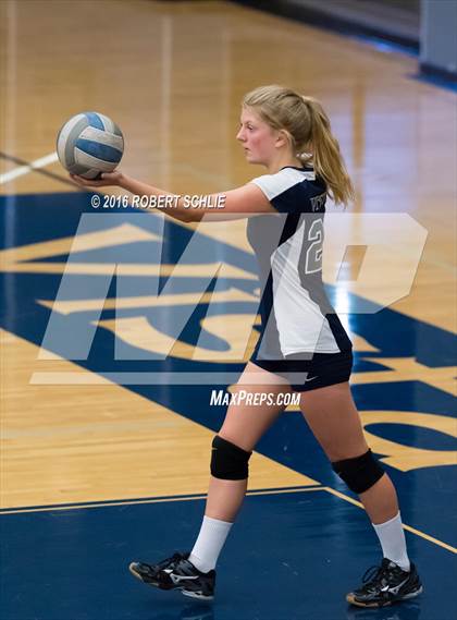 Thumbnail 1 in JV: River Valley @ Vista del Lago photogallery.