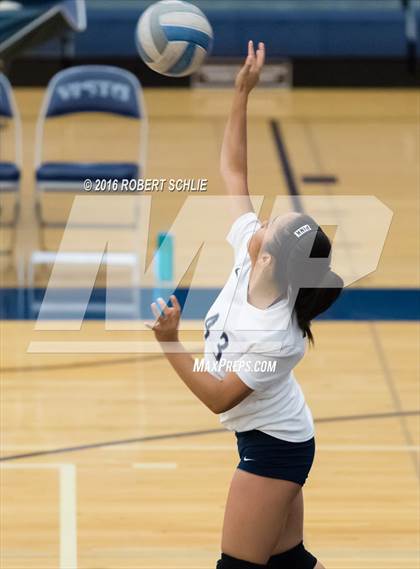 Thumbnail 1 in JV: River Valley @ Vista del Lago photogallery.