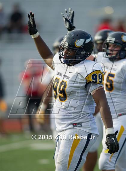 Thumbnail 3 in Central Catholic vs. Cumberland Valley (PIAA Class AAAA Semifinal) photogallery.