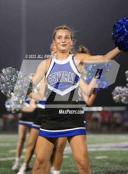 Thumbnail 1 in Pewaukee @ Brookfield Central photogallery.