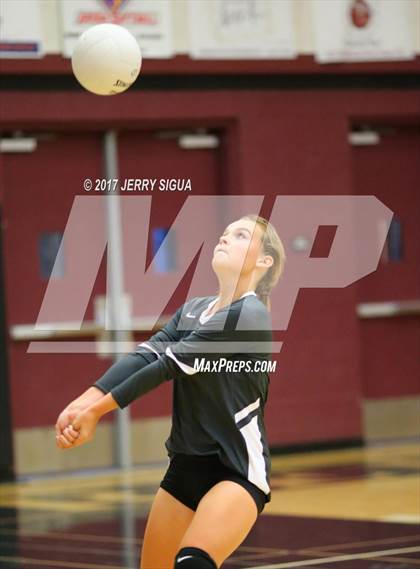 Thumbnail 2 in Truckee @ Woodcreek photogallery.