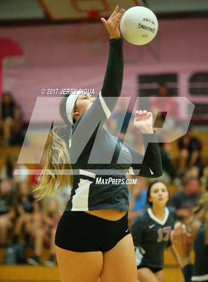 Thumbnail 3 in Truckee @ Woodcreek photogallery.