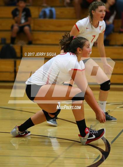 Thumbnail 1 in Truckee @ Woodcreek photogallery.
