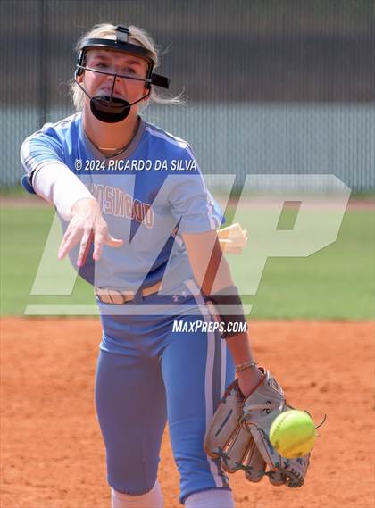 Thumbnail 1 in Katy vs Brazoswood (UIL 6A Softball Region 3 Semifinal) photogallery.