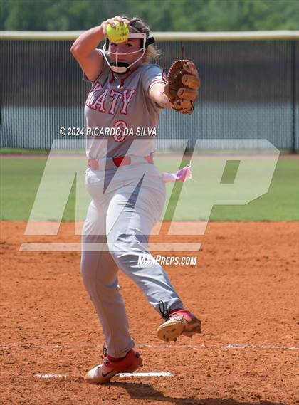 Thumbnail 2 in Katy vs Brazoswood (UIL 6A Softball Region 3 Semifinal) photogallery.