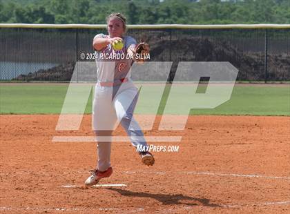 Thumbnail 3 in Katy vs Brazoswood (UIL 6A Softball Region 3 Semifinal) photogallery.