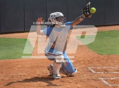 Thumbnail 3 in Katy vs Brazoswood (UIL 6A Softball Region 3 Semifinal) photogallery.