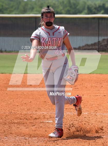 Thumbnail 1 in Katy vs Brazoswood (UIL 6A Softball Region 3 Semifinal) photogallery.