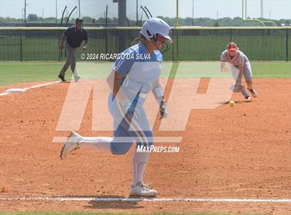 Thumbnail 3 in Katy vs Brazoswood (UIL 6A Softball Region 3 Semifinal) photogallery.