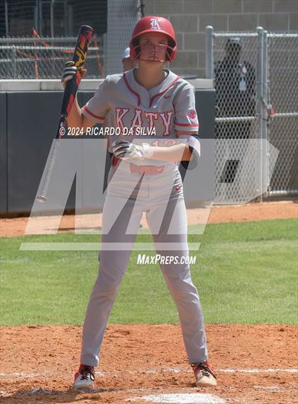 Thumbnail 2 in Katy vs Brazoswood (UIL 6A Softball Region 3 Semifinal) photogallery.