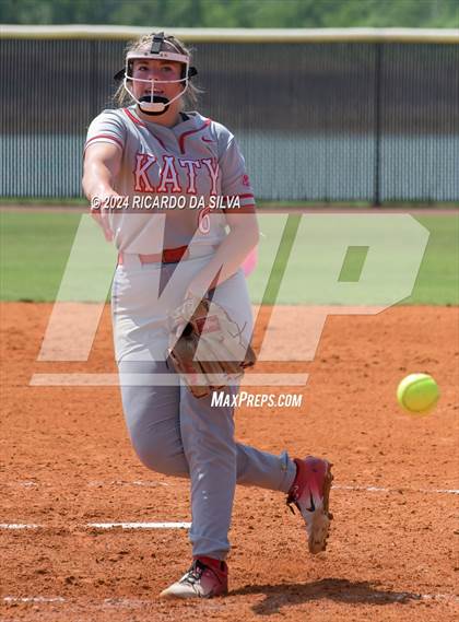 Thumbnail 1 in Katy vs Brazoswood (UIL 6A Softball Region 3 Semifinal) photogallery.