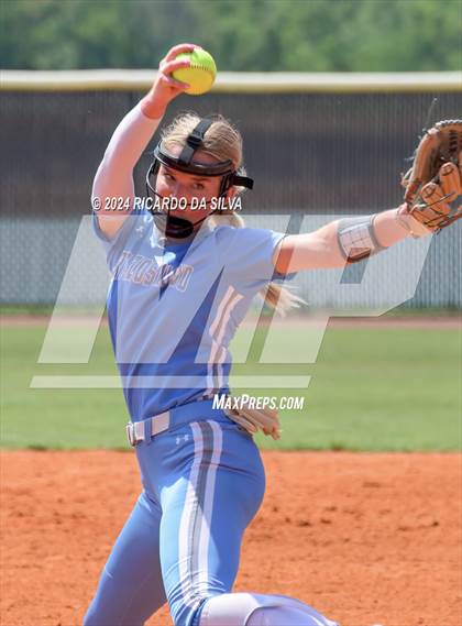 Thumbnail 3 in Katy vs Brazoswood (UIL 6A Softball Region 3 Semifinal) photogallery.