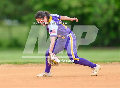 Thumbnail 1 in East Rockaway vs. Oyster Bay (NYSPHSAA Section VIII Class B Final Game 1) photogallery.