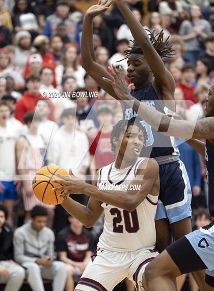 Thumbnail 2 in Champaign Central vs. Centennial (IHSA 3A Regional Semifinal) photogallery.