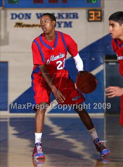 Thumbnail 1 in Dana Hills vs. Los Alamitos (OC North-South Challenge) photogallery.