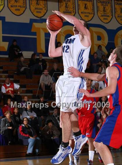 Thumbnail 3 in Dana Hills vs. Los Alamitos (OC North-South Challenge) photogallery.