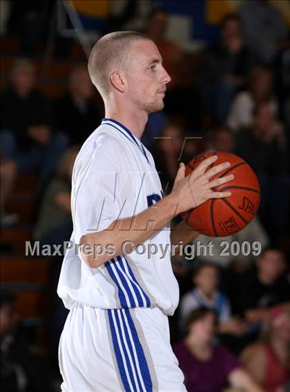 Thumbnail 1 in Dana Hills vs. Los Alamitos (OC North-South Challenge) photogallery.
