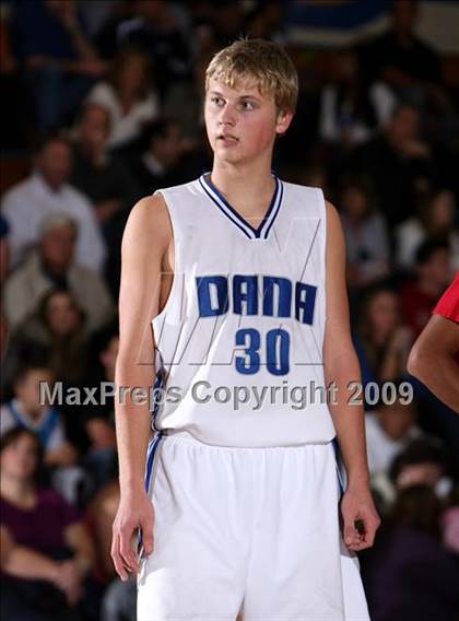 Thumbnail 2 in Dana Hills vs. Los Alamitos (OC North-South Challenge) photogallery.