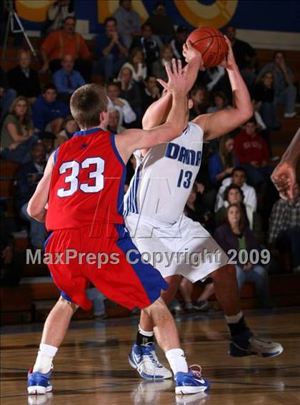Thumbnail 2 in Dana Hills vs. Los Alamitos (OC North-South Challenge) photogallery.