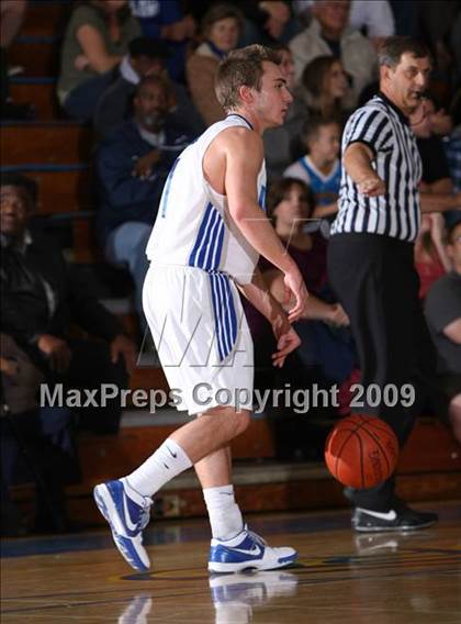 Thumbnail 3 in Dana Hills vs. Los Alamitos (OC North-South Challenge) photogallery.