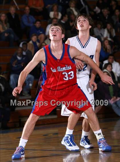 Thumbnail 1 in Dana Hills vs. Los Alamitos (OC North-South Challenge) photogallery.