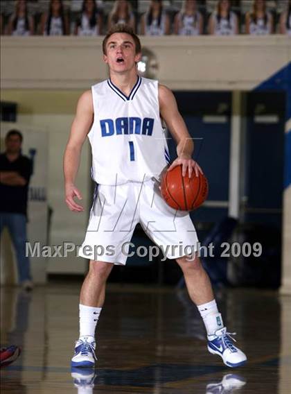 Thumbnail 2 in Dana Hills vs. Los Alamitos (OC North-South Challenge) photogallery.