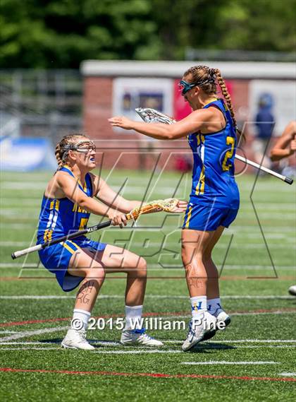 Thumbnail 2 in Suffern vs. West Islip (NYSPHSAA Class A Final) photogallery.