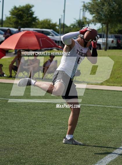 Thumbnail 1 in A&M Consolidated vs Bryan (7 on 7 State Qualifying Tournament) photogallery.