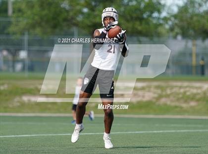Thumbnail 3 in A&M Consolidated vs Bryan (7 on 7 State Qualifying Tournament) photogallery.