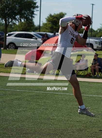 Thumbnail 3 in A&M Consolidated vs Bryan (7 on 7 State Qualifying Tournament) photogallery.