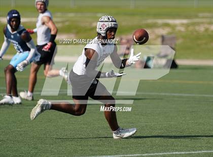 Thumbnail 1 in A&M Consolidated vs Bryan (7 on 7 State Qualifying Tournament) photogallery.